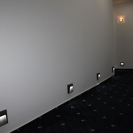 Hotel & Restaurant Am Kirschberg Alten Buseck ภายนอก รูปภาพ
